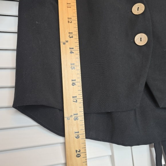 ROBERTSON + RODEO Gabrielle Tuxedo Vest Black Button Tie Back Women's Large Chic - Picture 8 of 10